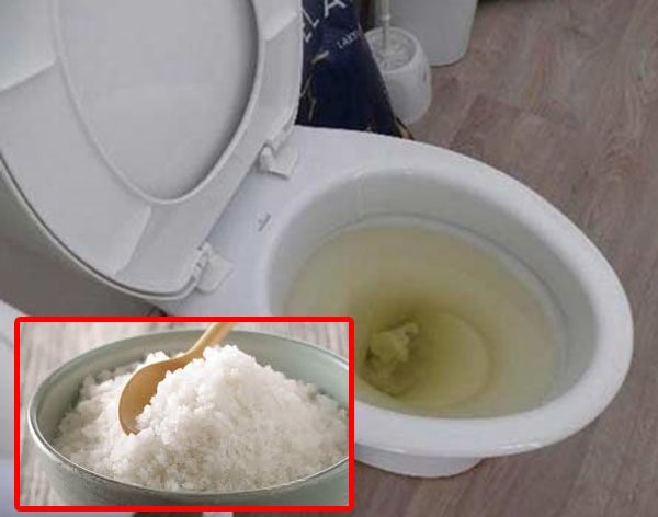 v&igrave; sao bồn cầu xuống nước chậm