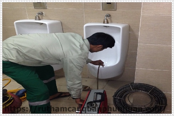 Dịch vụ khử m&ugrave;i h&ocirc;i nh&agrave; vệ sinh