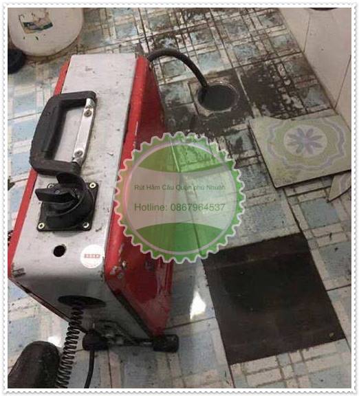 M&aacute;y l&ograve; xo d&ugrave;ng để th&ocirc;ng nghẹt bồn cầu