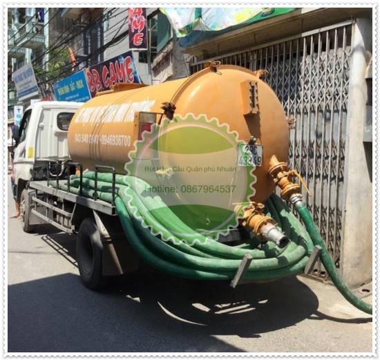 Thu&ecirc; dịch vụ h&uacute;t hầm cầu chuy&ecirc;n nghiệp