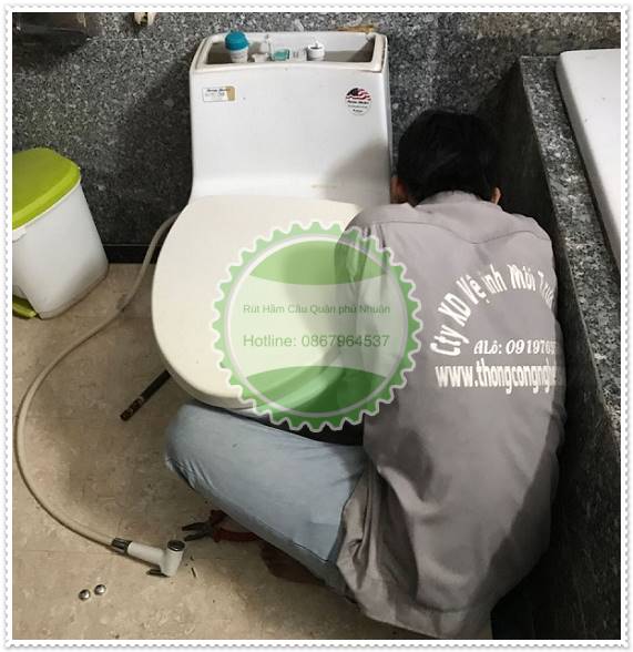 Để qu&aacute; l&acirc;u ng&agrave;y khiến van cấp nước hỏng